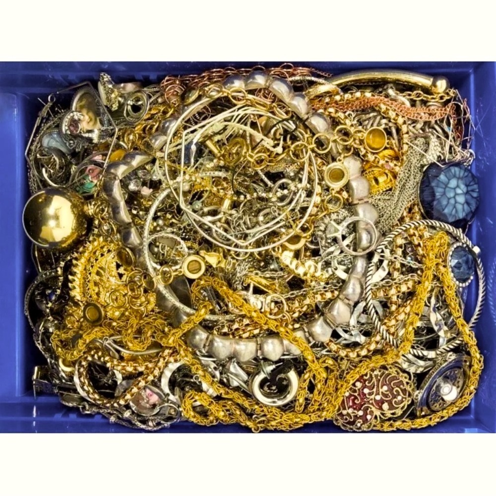 ⚜️ 5 LB Jewelry Rummage Lot | Treasure Hunt Gold Silver Vintage Reseller Mix